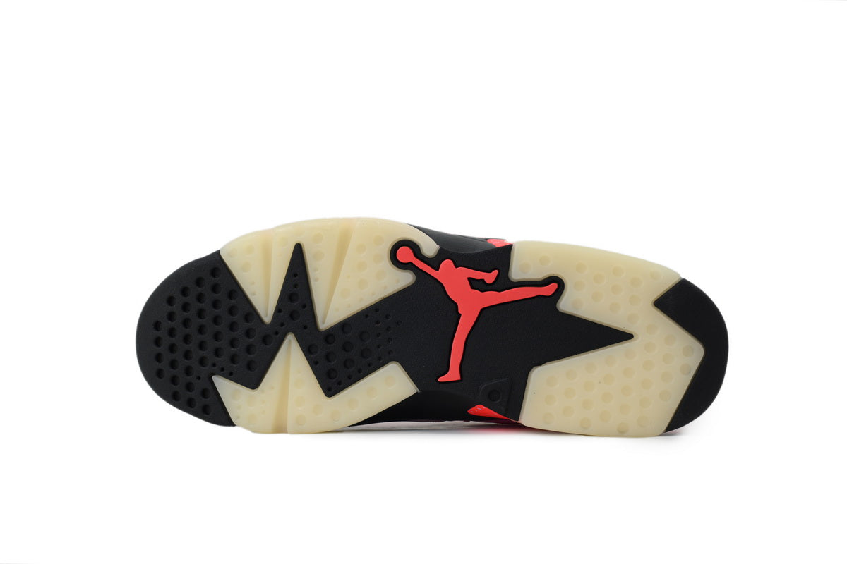 Nike Air Jordan 6 – Retro High-Top Basketball Sneakers