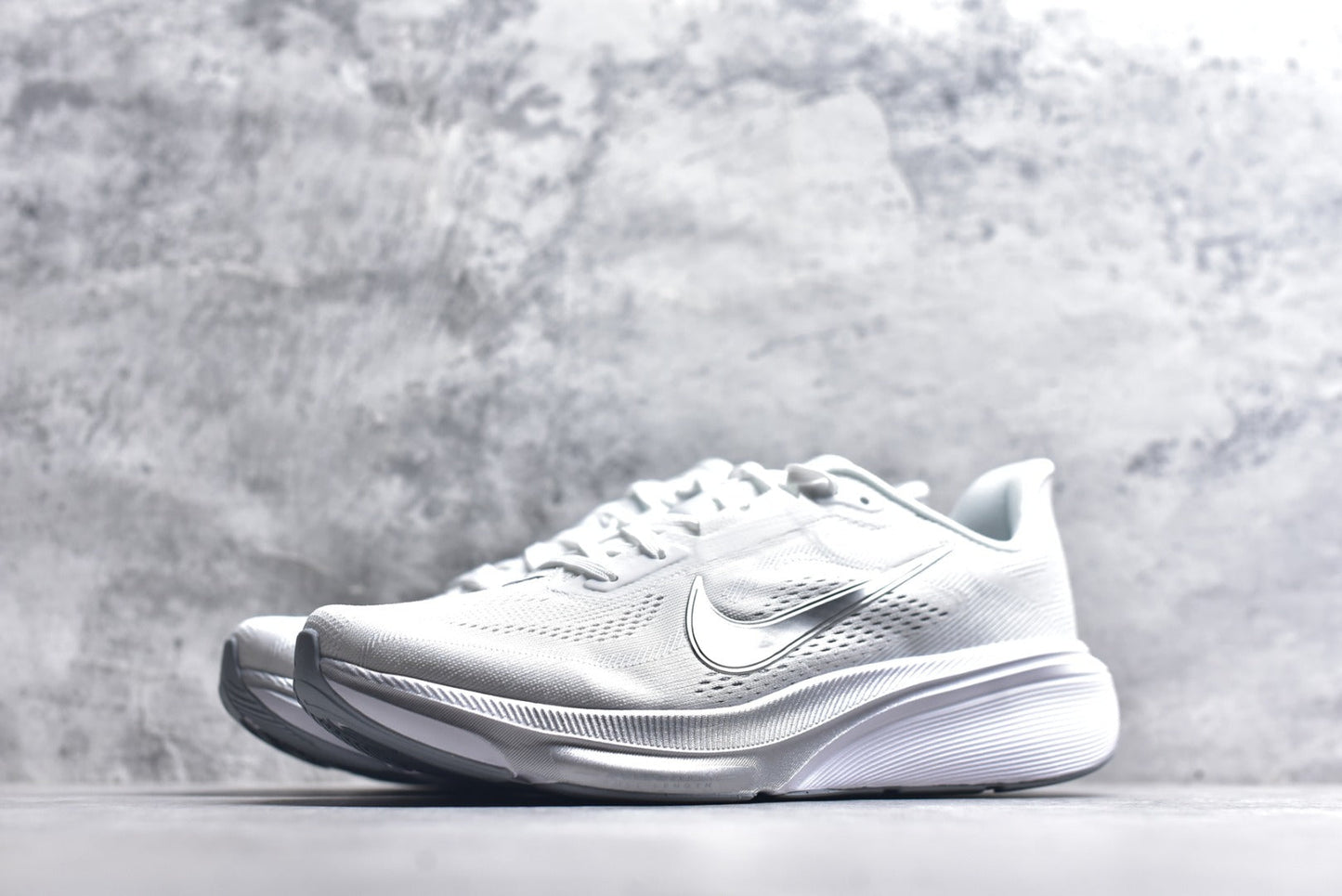 Nike Pegasus 42 Low-Top Running & Training Shoes | EU 36-45