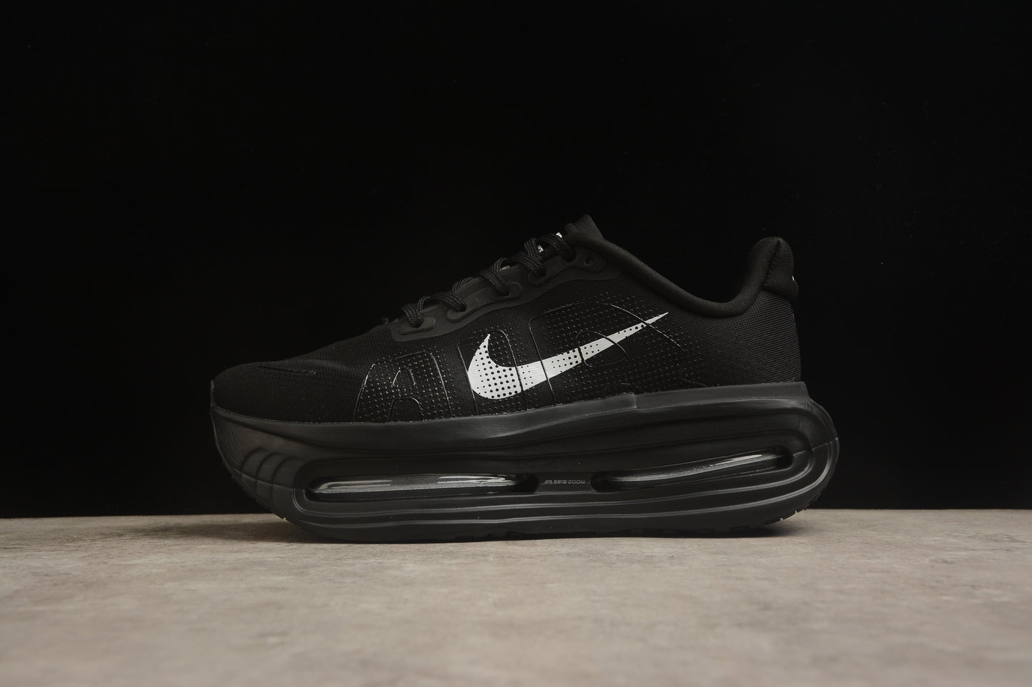 Nike Vomero 18 Running Shoes | Premium Cushioning | EU 36-45