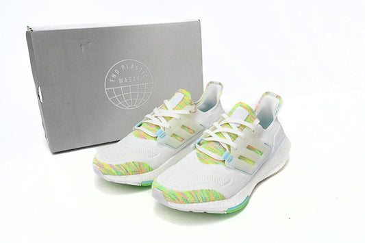 Adidas Ultraboost 22 Running Shoes