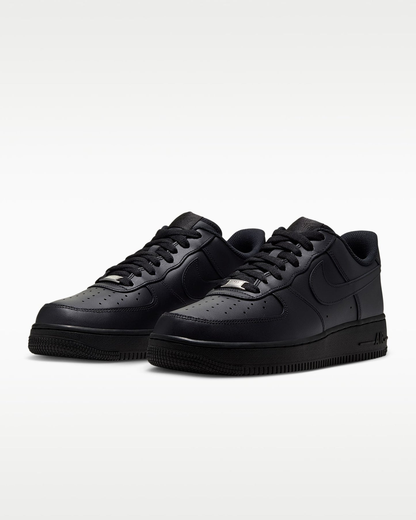Nike Air Force 1 '07 Triple Black Sneakers
