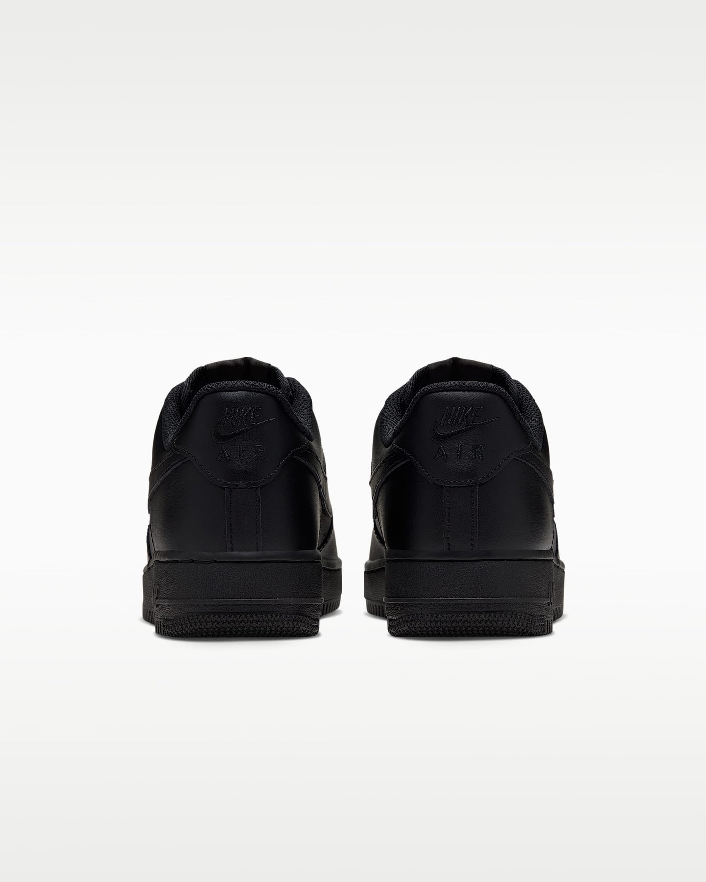 Nike Air Force 1 '07 Triple Black Sneakers