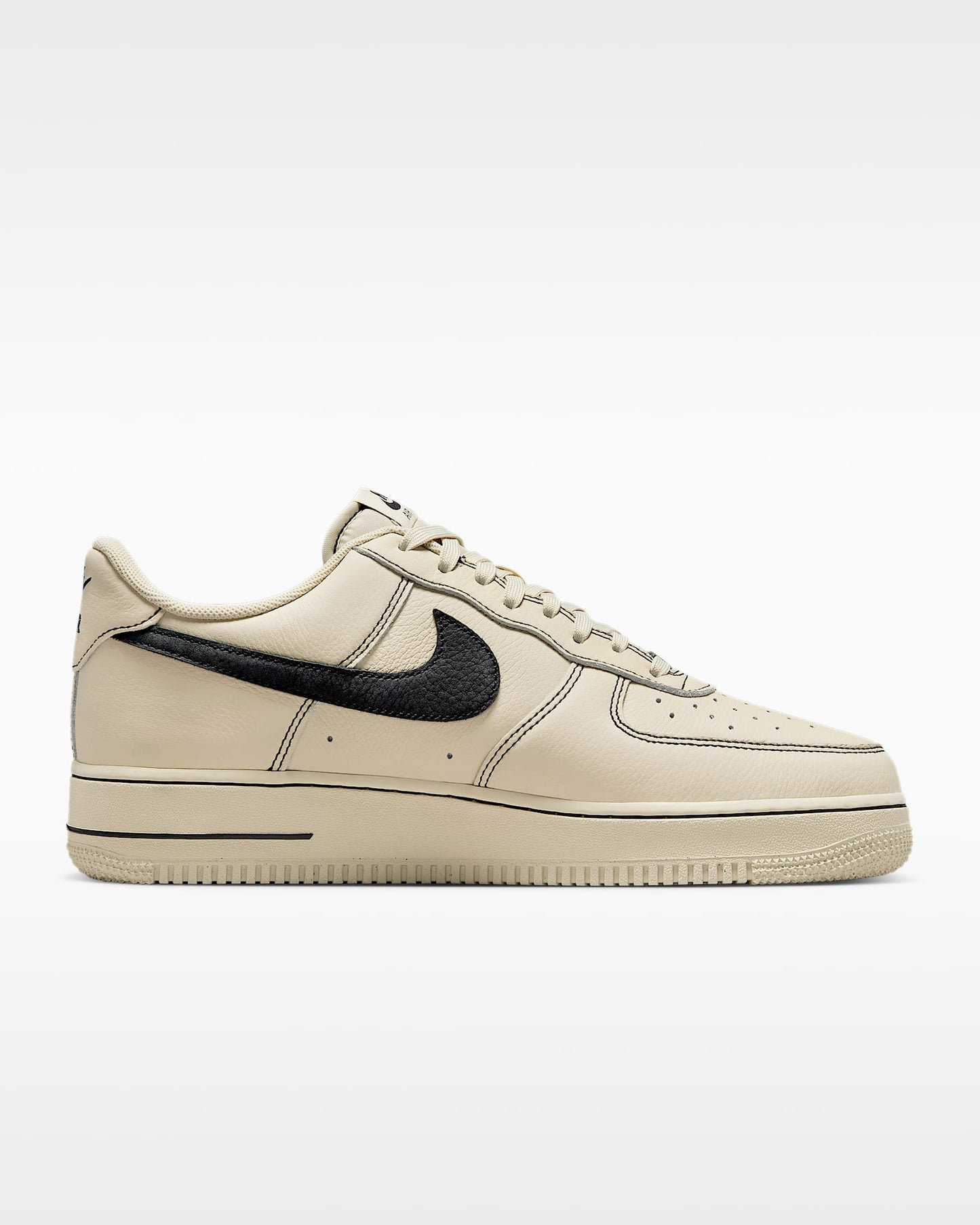 Nike Air Force 1 '07 Cream Black Contrast Stitching Sneakers