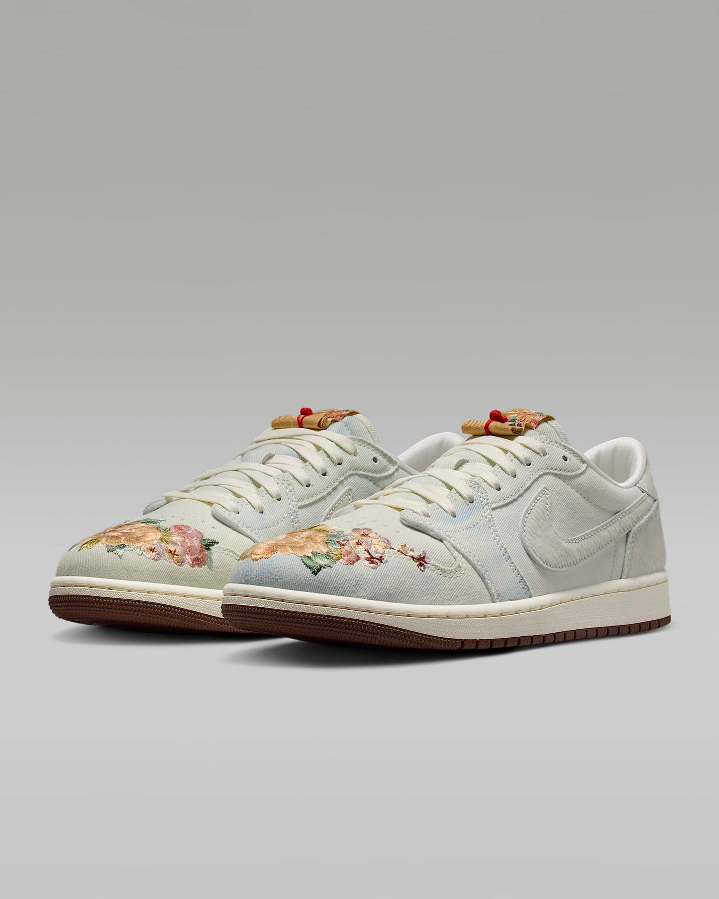 Air Jordan 1 Low OG Light Denim Floral Embroidery Sneakers