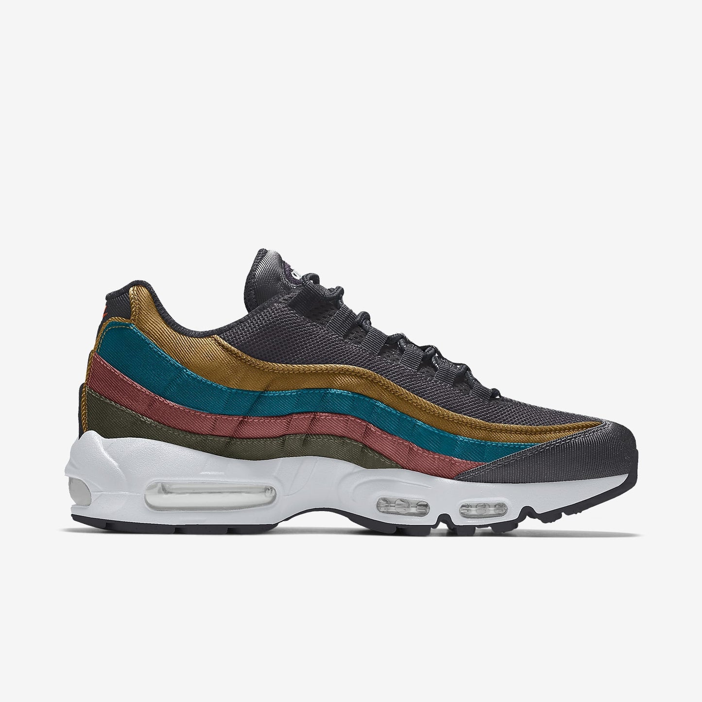 Nike Air Max 95 – Multi-Color Mesh Athletic Sneakers