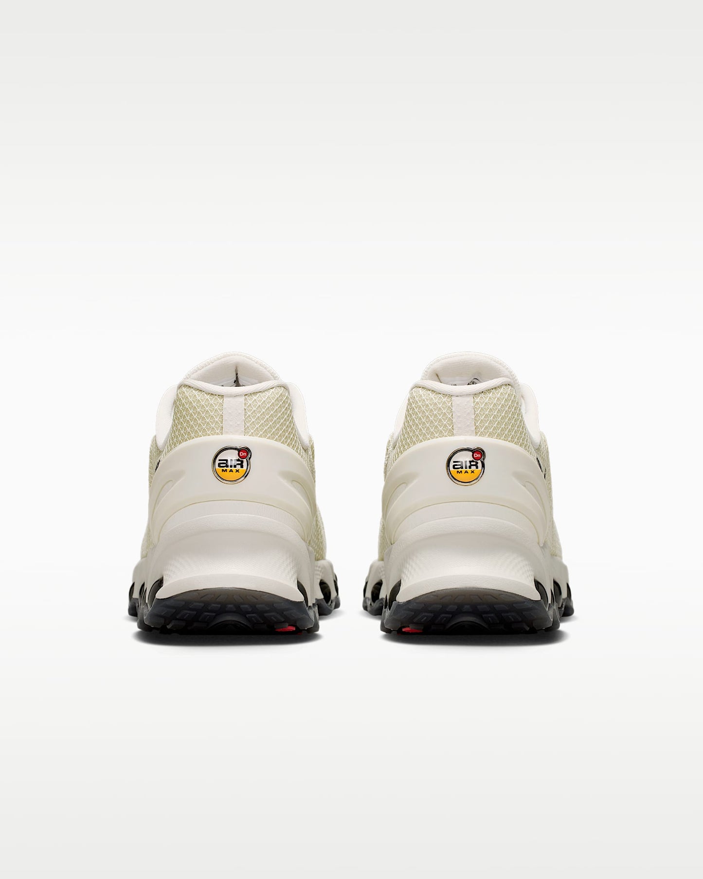 Nike Air Max DN – Light Bone/Black Sneaker