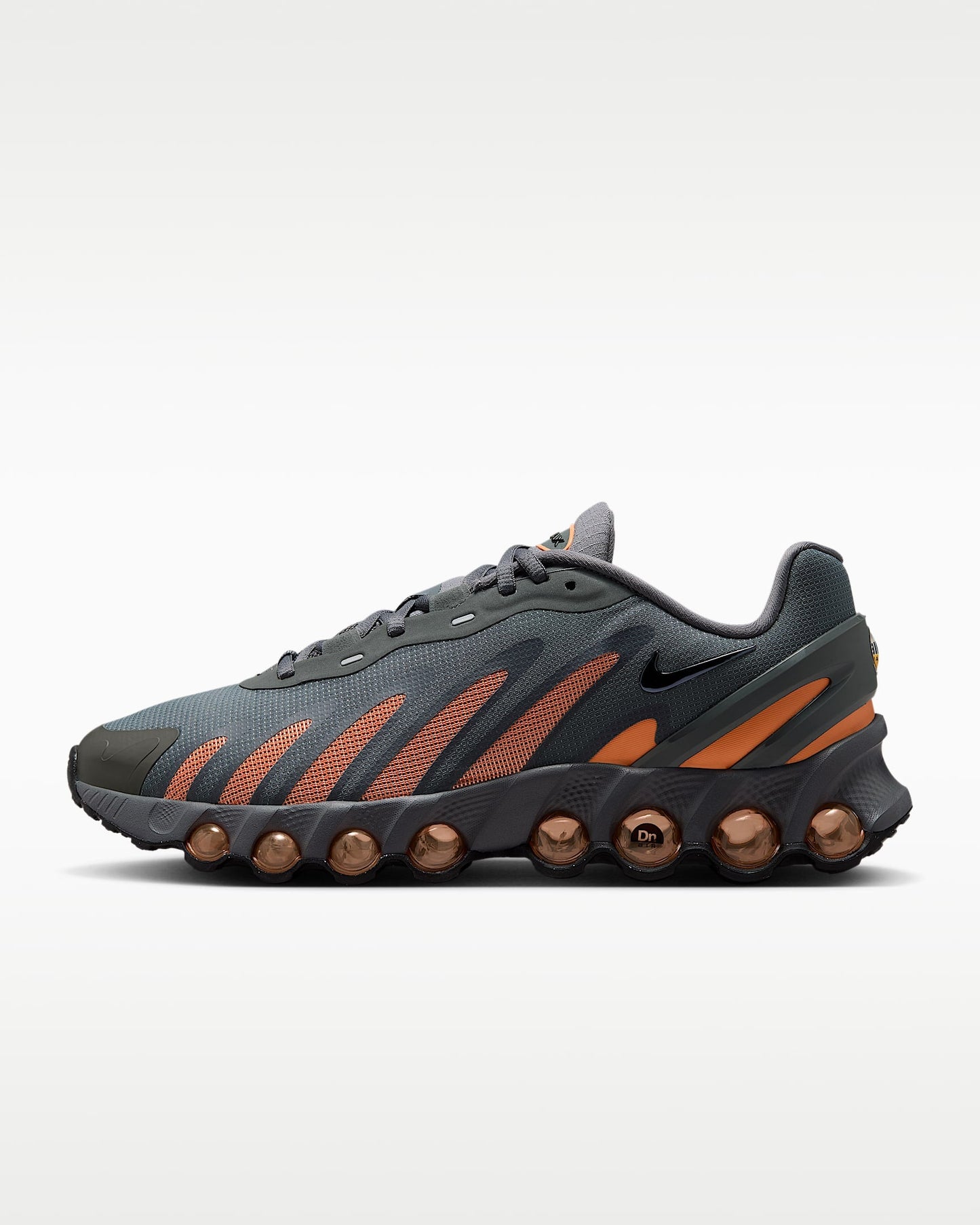 Nike Air Max DN – Dark Grey/Copper Orange Sneaker