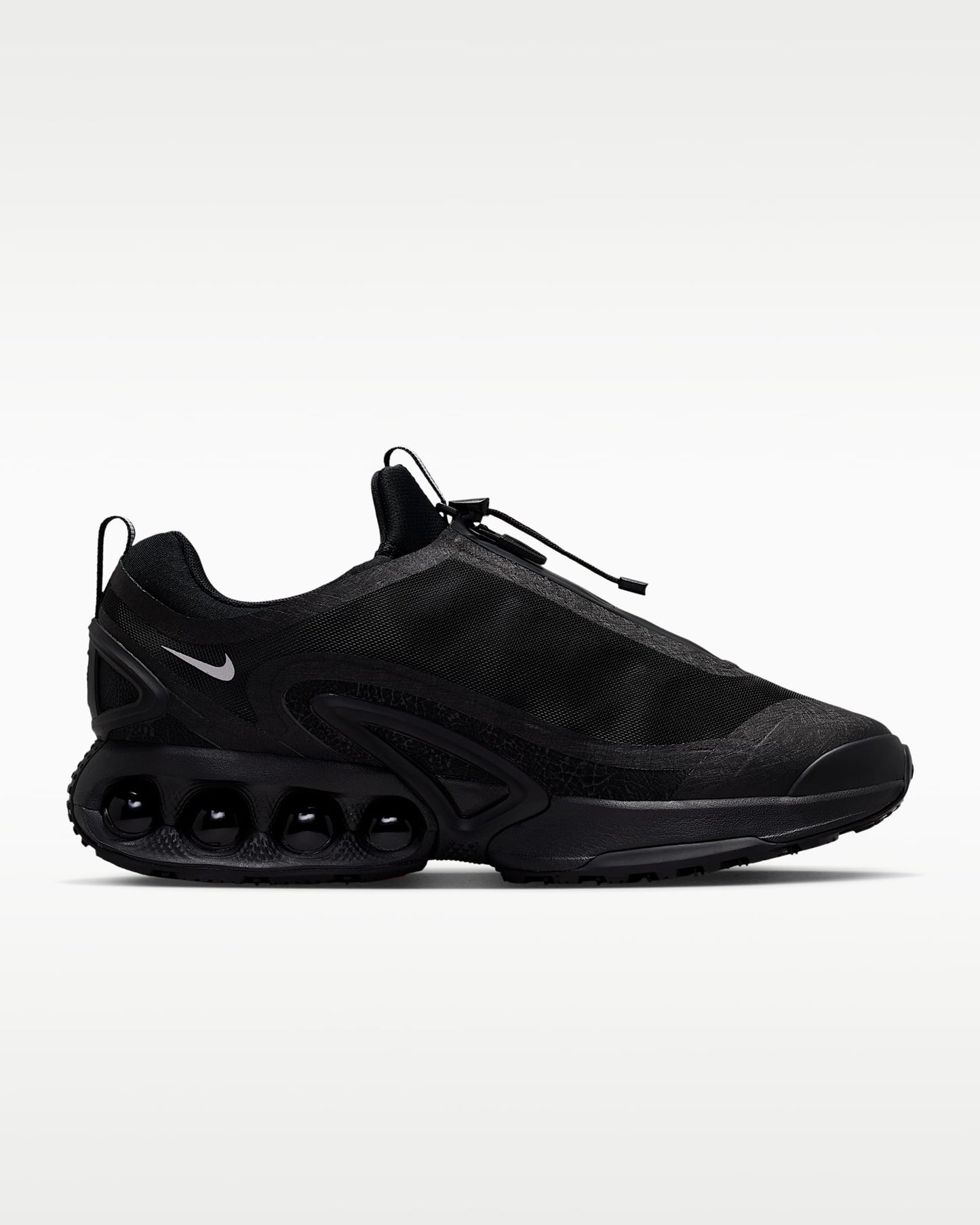 Nike Air Max DN Roam – Black Mesh Athletic Sneakers
