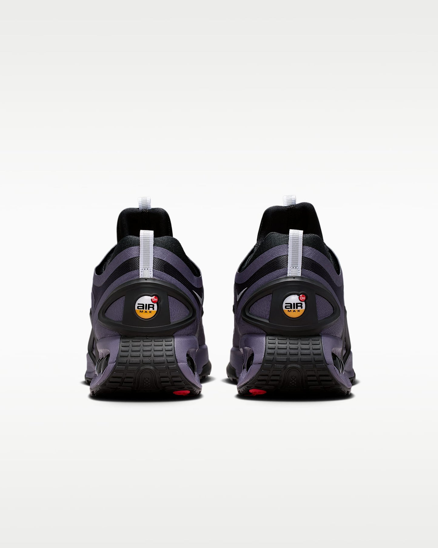 Nike Air Max DN Roam – Purple / Black Mesh Athletic Sneakers