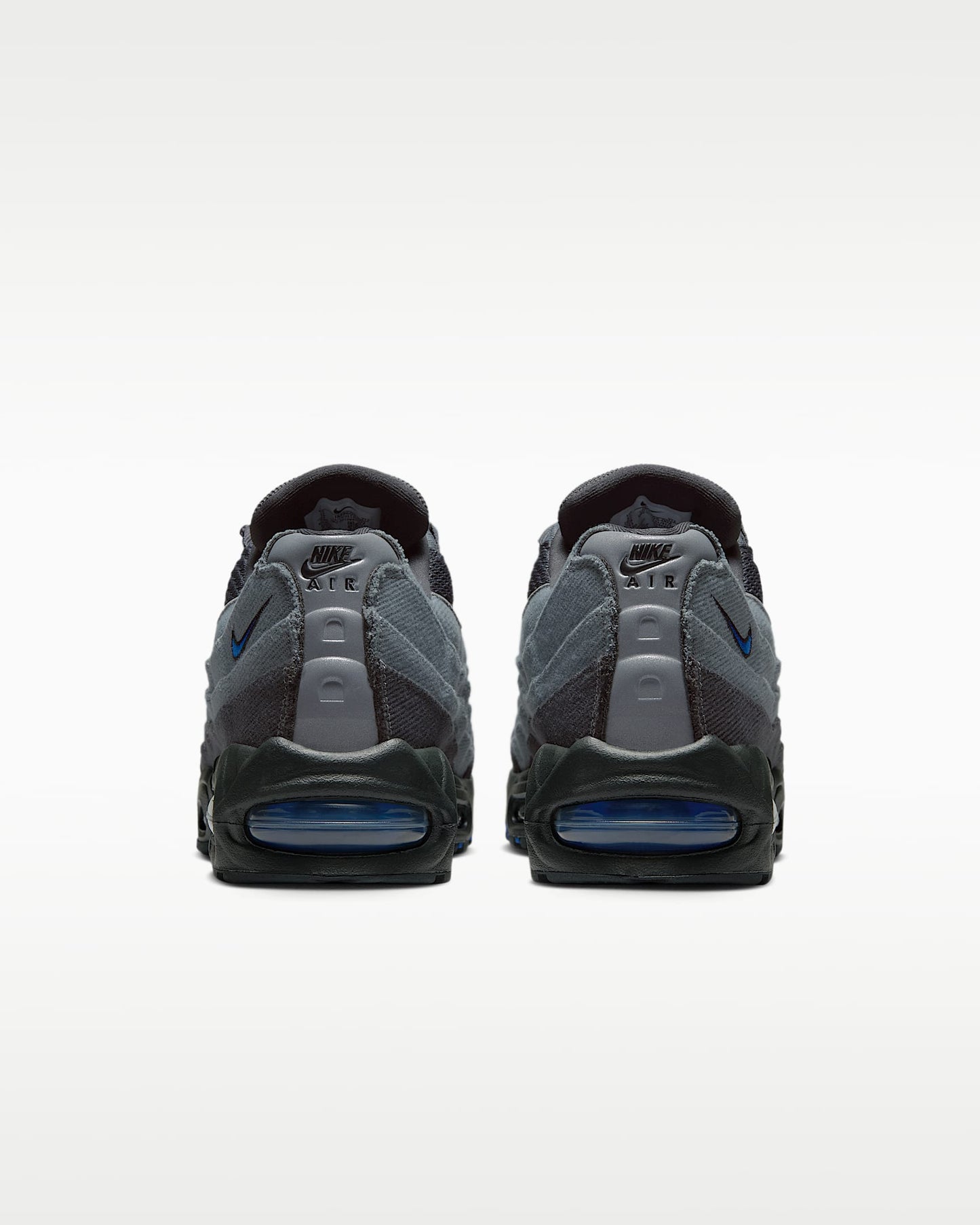 Nike Air Max 95 – Dark Grey / Royal Blue Mesh Athletic Sneakers
