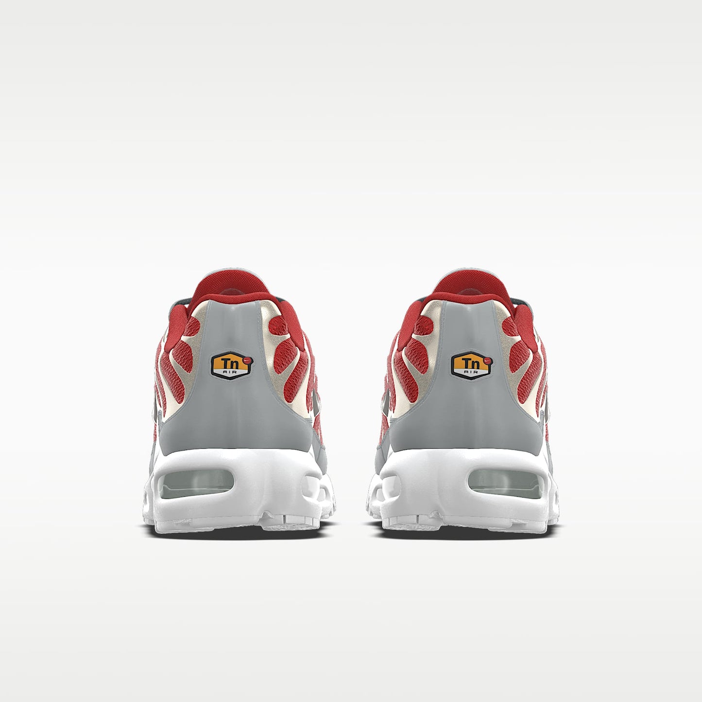 Nike Air Max Plus University Red / Wolf Grey / Metallic Silver