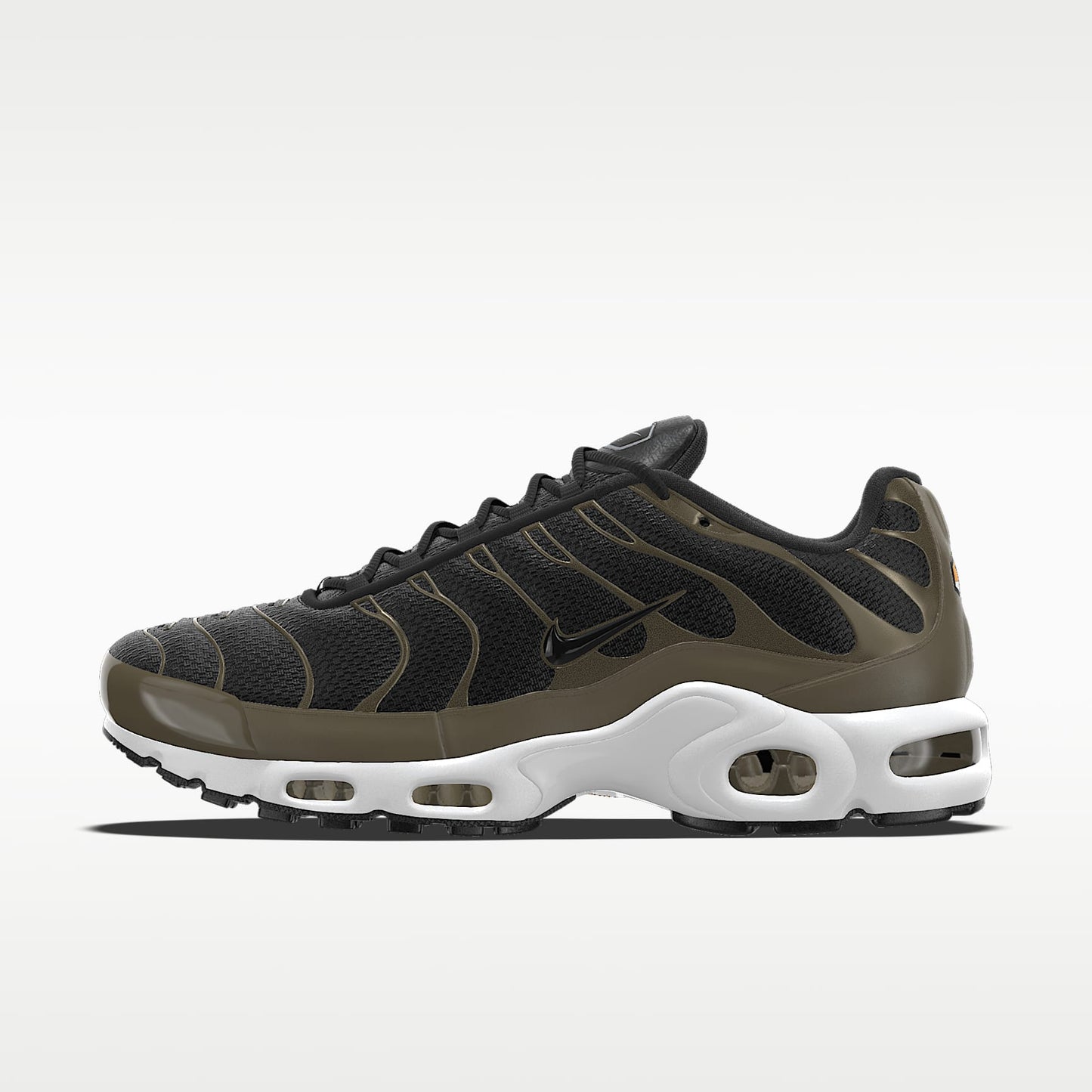 Nike Air Max Plus Black / Olive Green / White