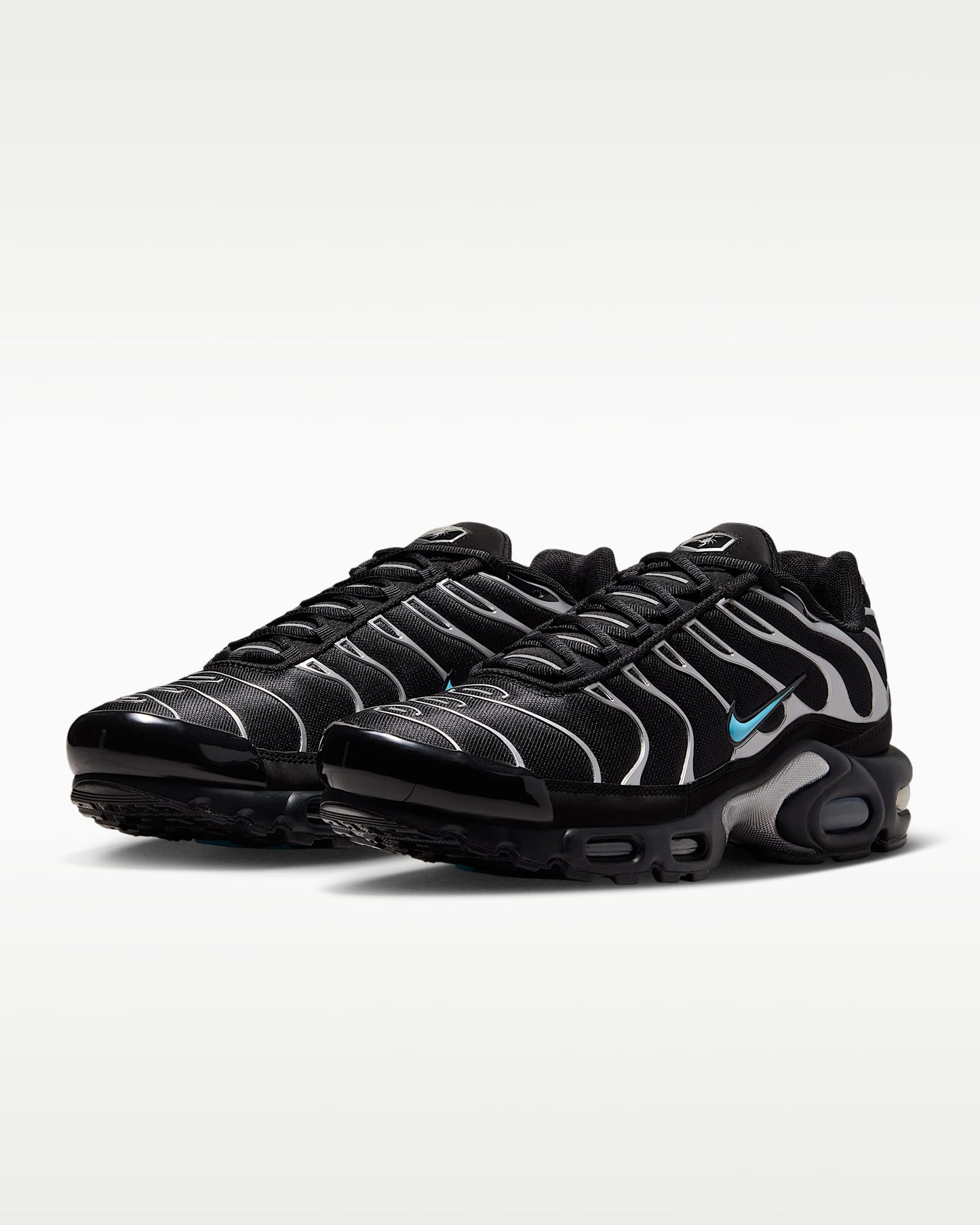Nike Air Max Plus – Black/Metallic Silver/Cyan Blue Sneaker