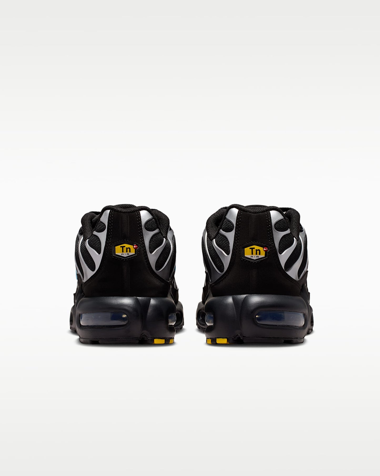 Nike Air Max Plus – Black/Metallic Silver/Cyan Blue Sneaker