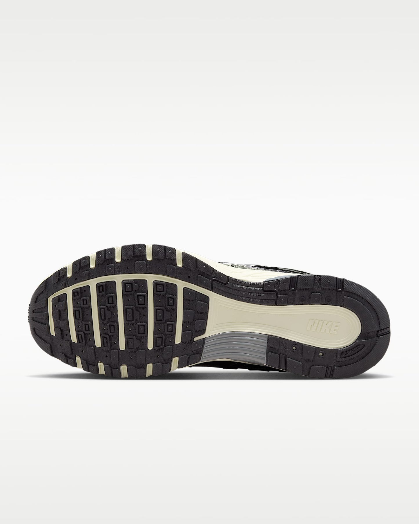 Nike P-6000 – Metallic Olive / Black Mesh Athletic Sneakers