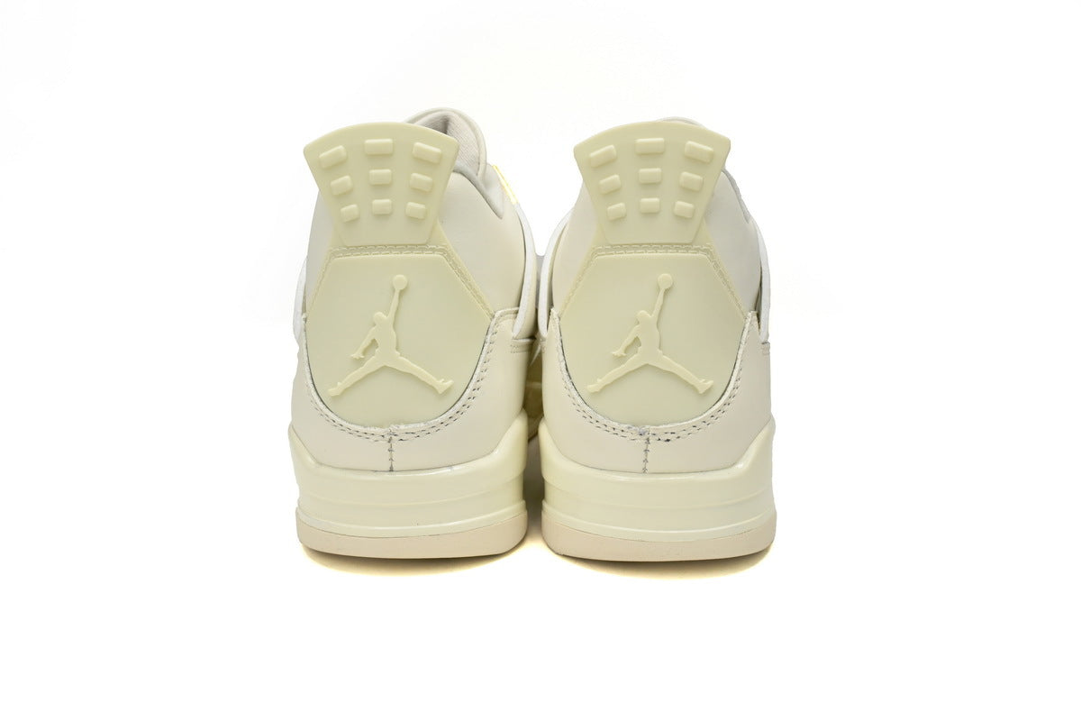 Nike Air Jordan 4 – Retro Basketball Sneakers