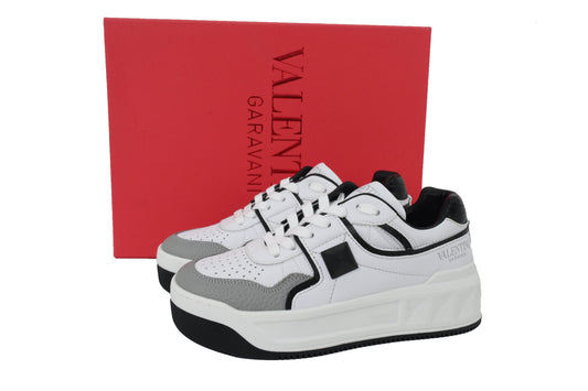 Valentino Garavani One Stud XL Sneakers