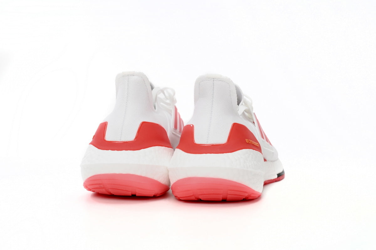 Adidas Ultraboost 22 Running Shoes