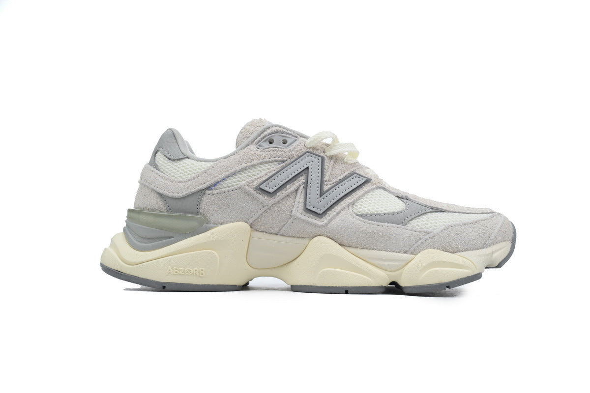 New Balance 9060 Sneakers