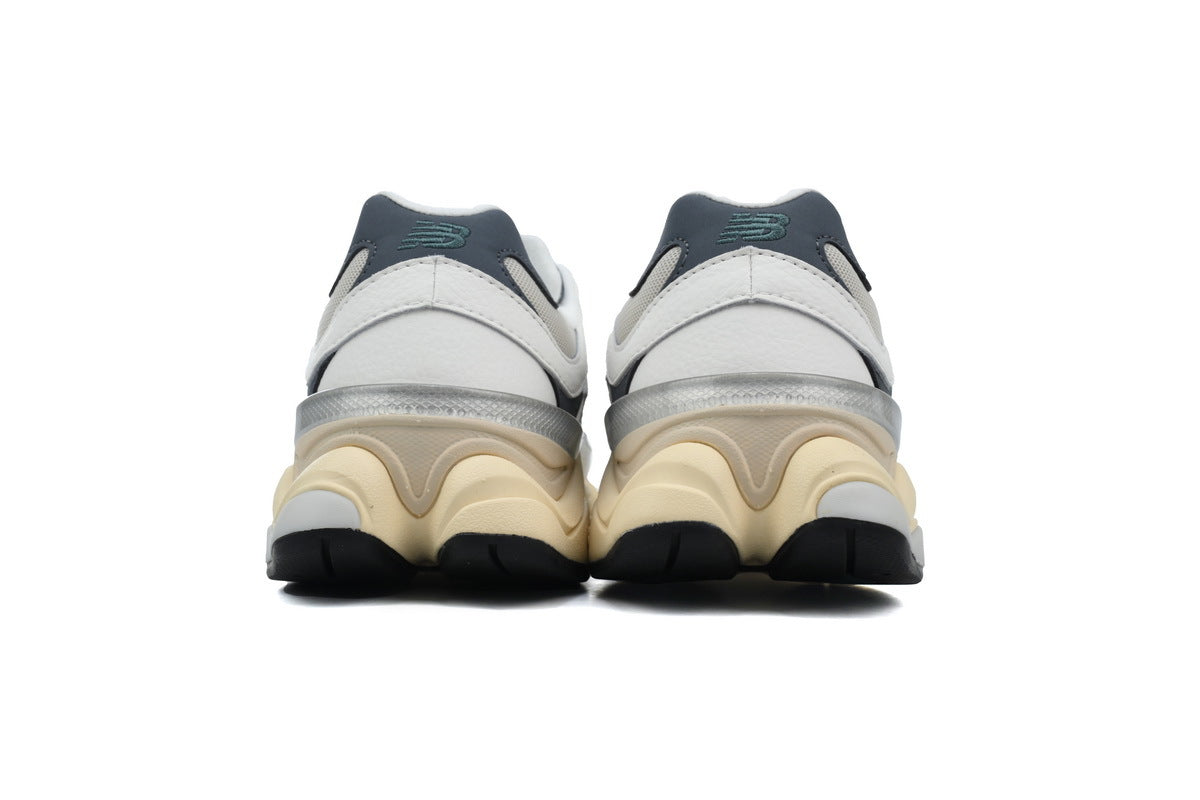 New Balance 9060 Sneakers