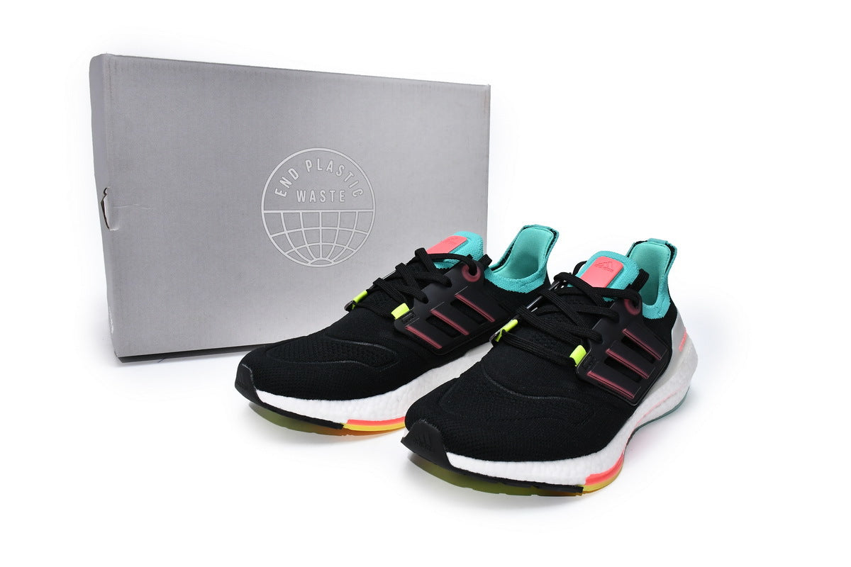 Adidas Ultraboost 22 Running Shoes