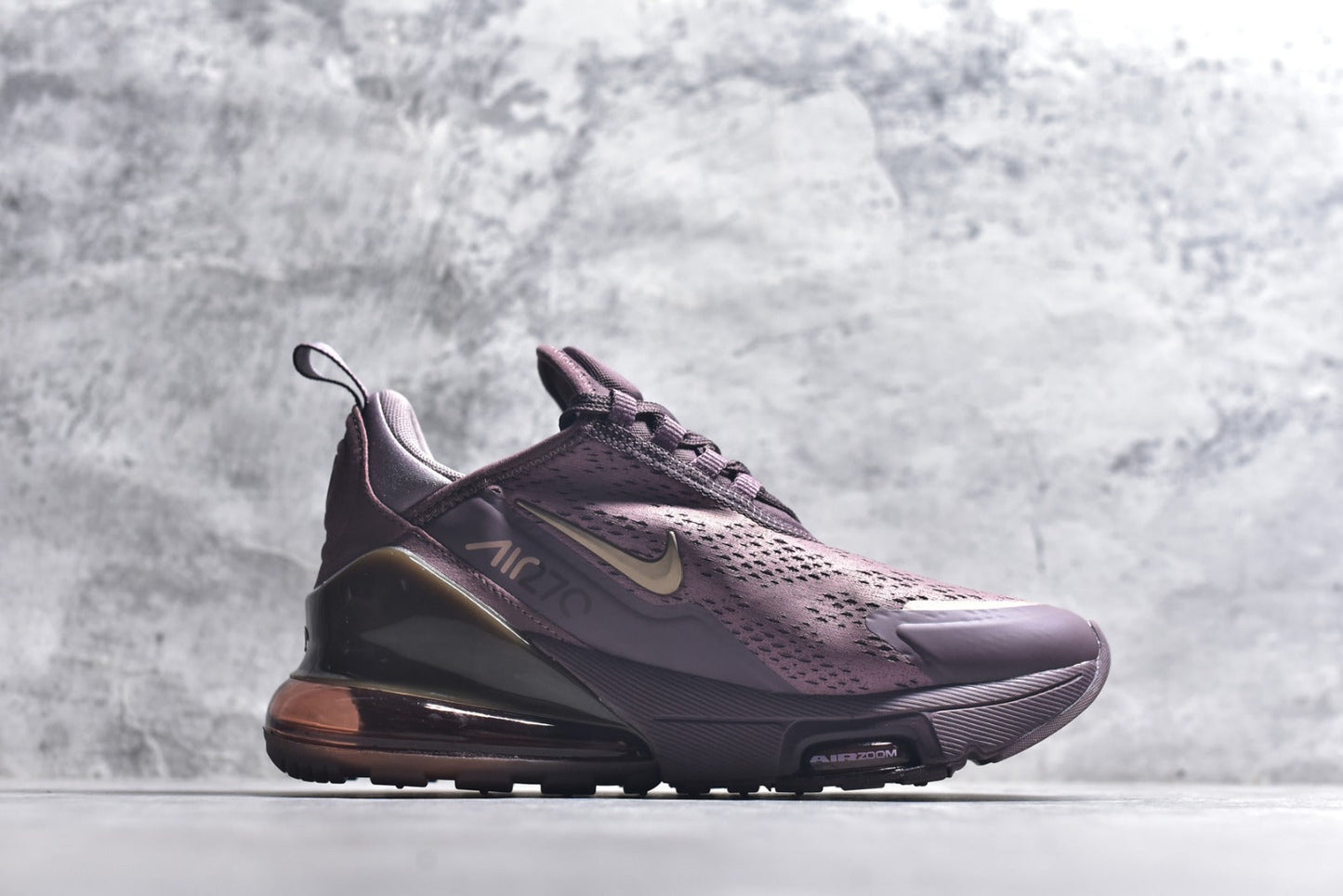Nike Air Max 270 Sneakers | Iconic Air Cushioning | EU 36-45