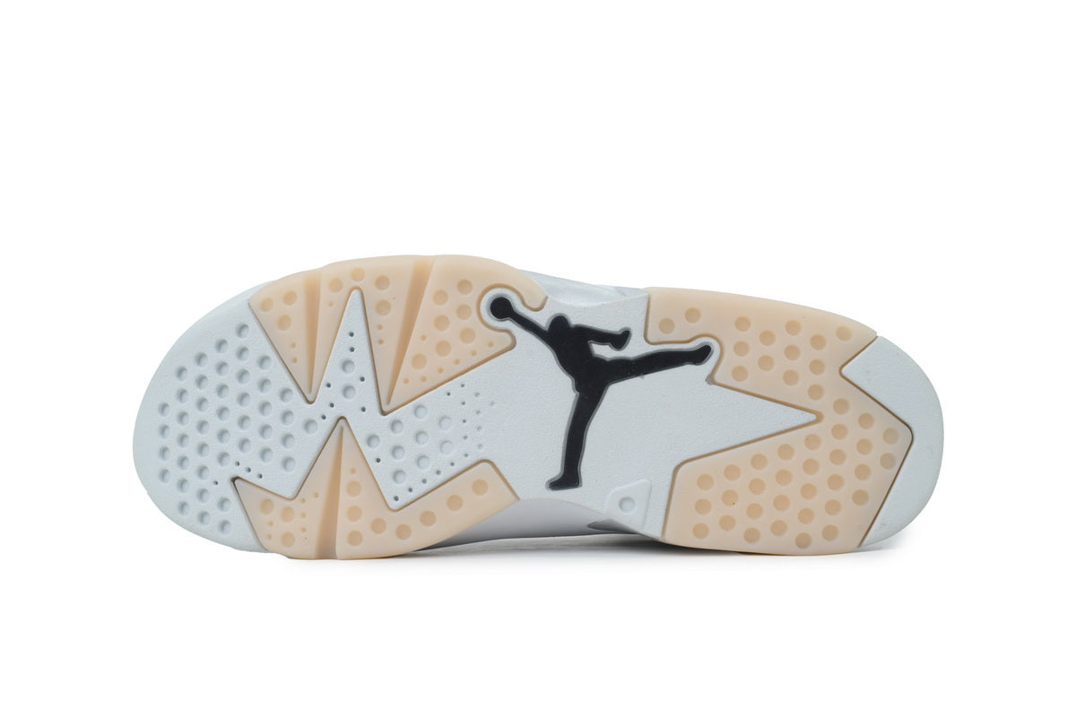 Nike Air Jordan 6 – Retro High-Top Basketball Sneakers