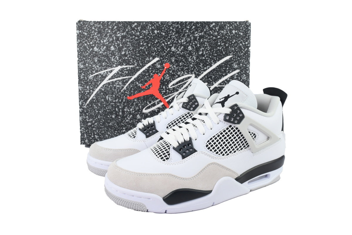 Nike Air Jordan 4 – Retro Basketball Sneakers