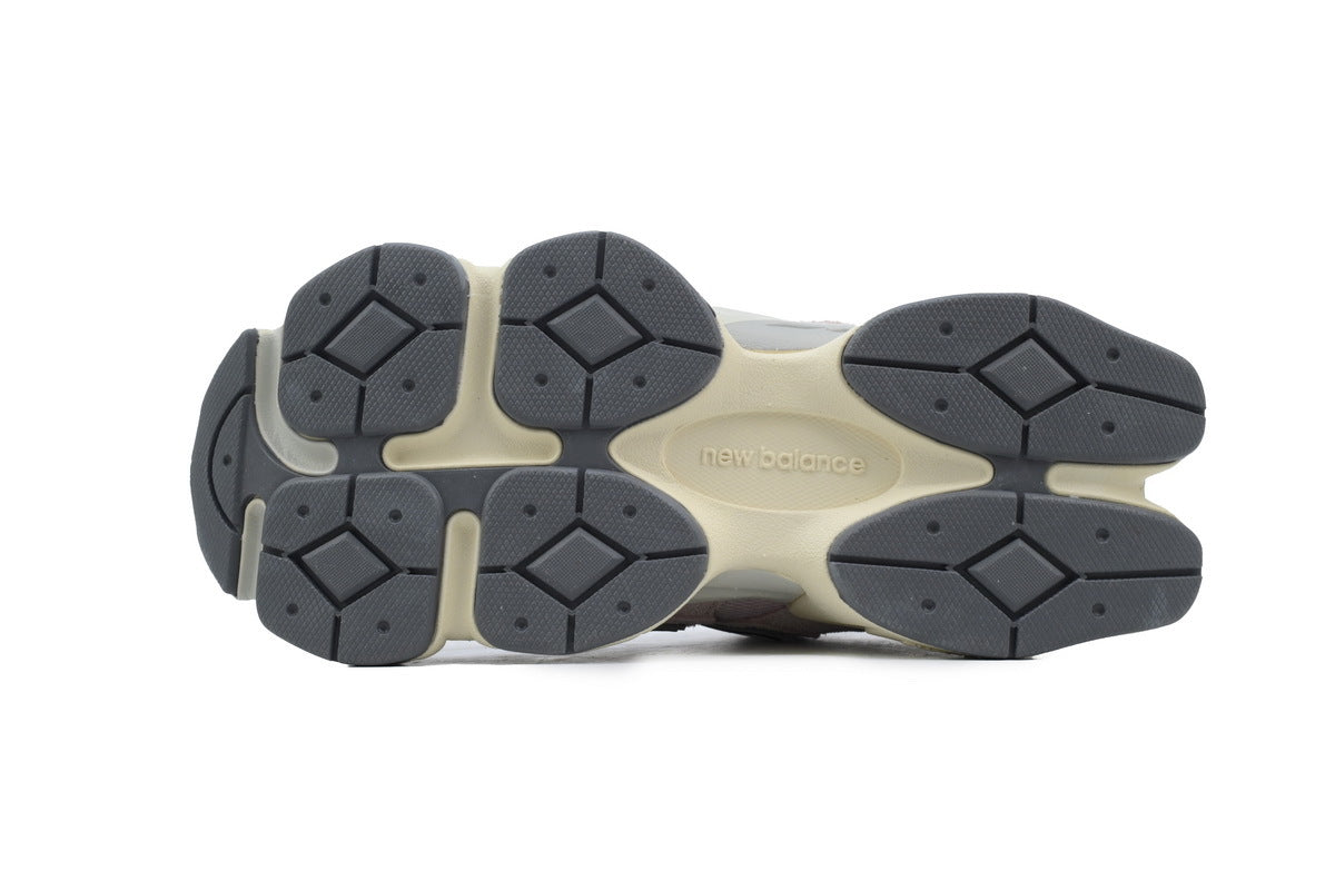 New Balance 9060 Sneakers