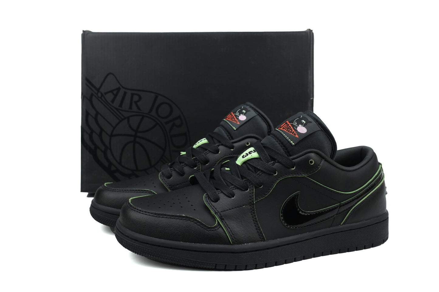 Nike Air Jordan 1 Retro Low Low-Top Sneakers