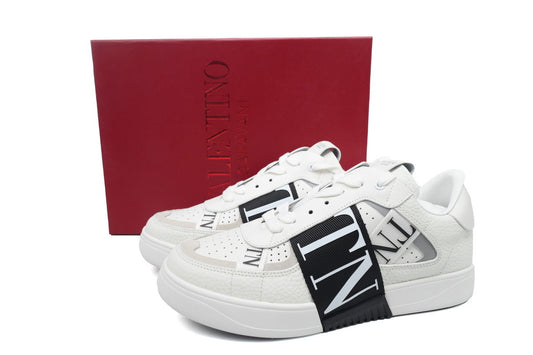 Valentino Garavani One Stud XL Sneakers