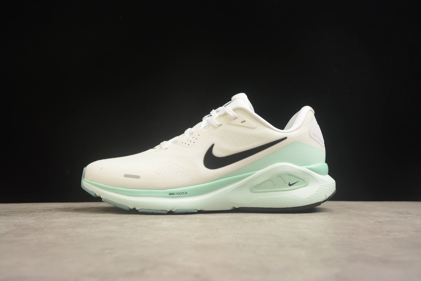 Nike Air Zoom Structure 26 Running Shoes | Supportive & Stable | EU 36-45