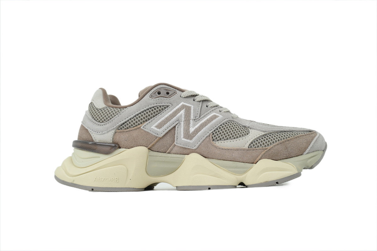 New Balance 9060 Sneakers
