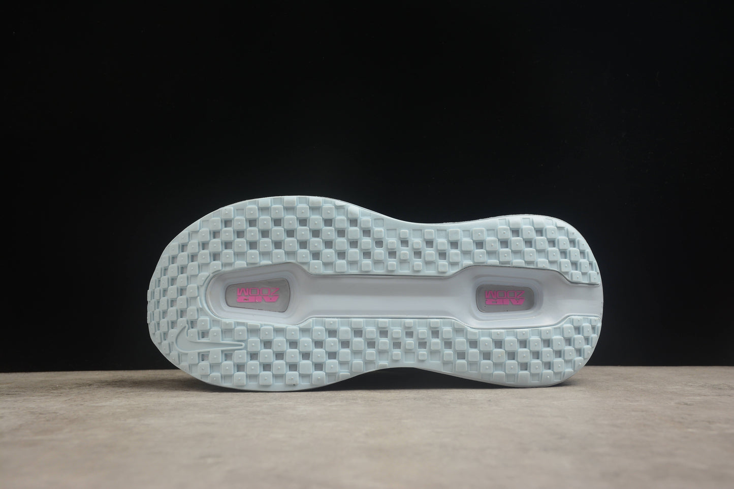Nike Vomero 18 Running Shoes | Premium Cushioning | EU 36-45