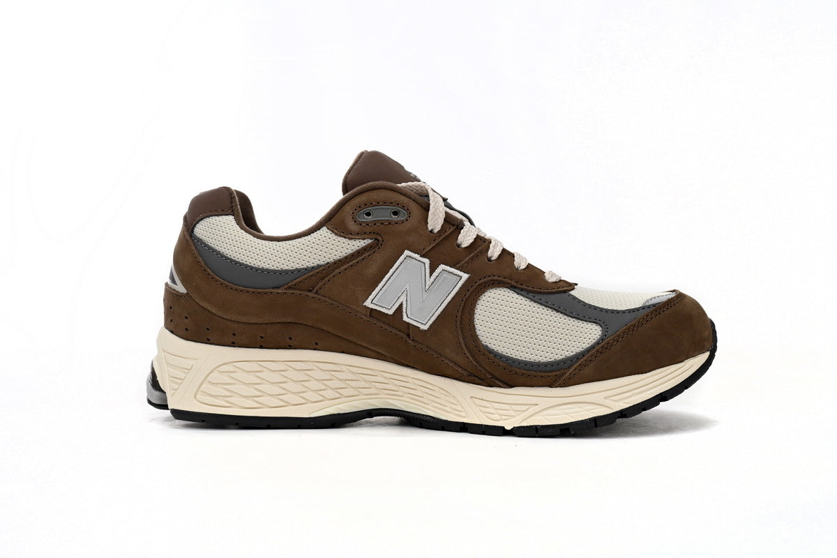 New Balance 2002R Sneakers