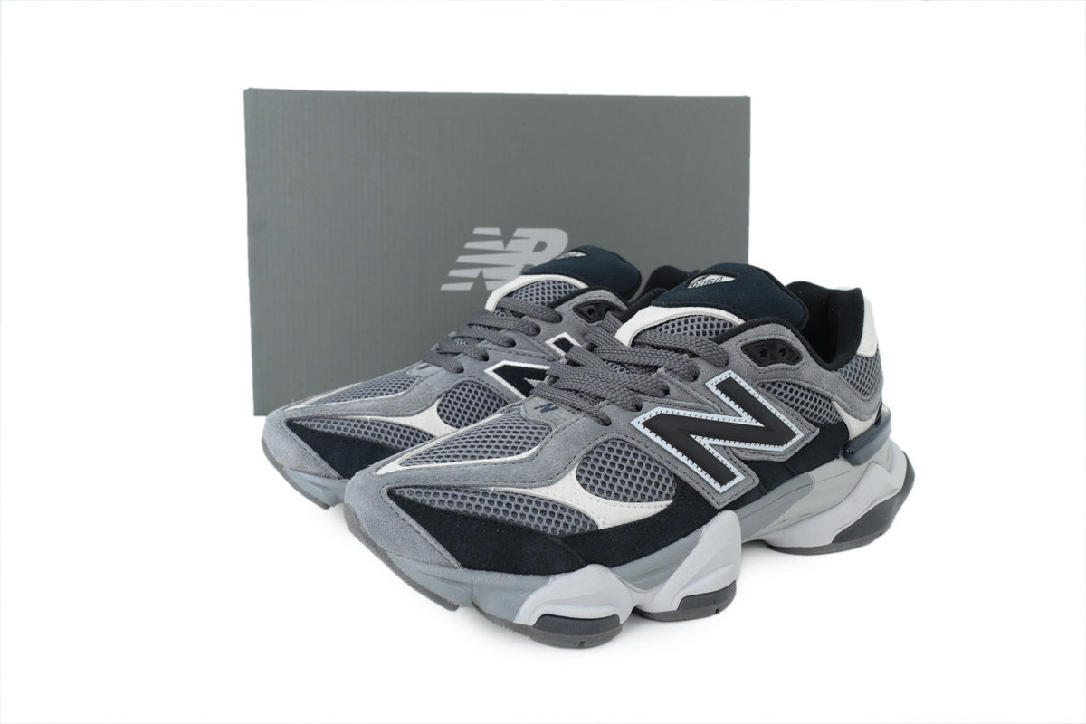 New Balance 9060 Sneakers