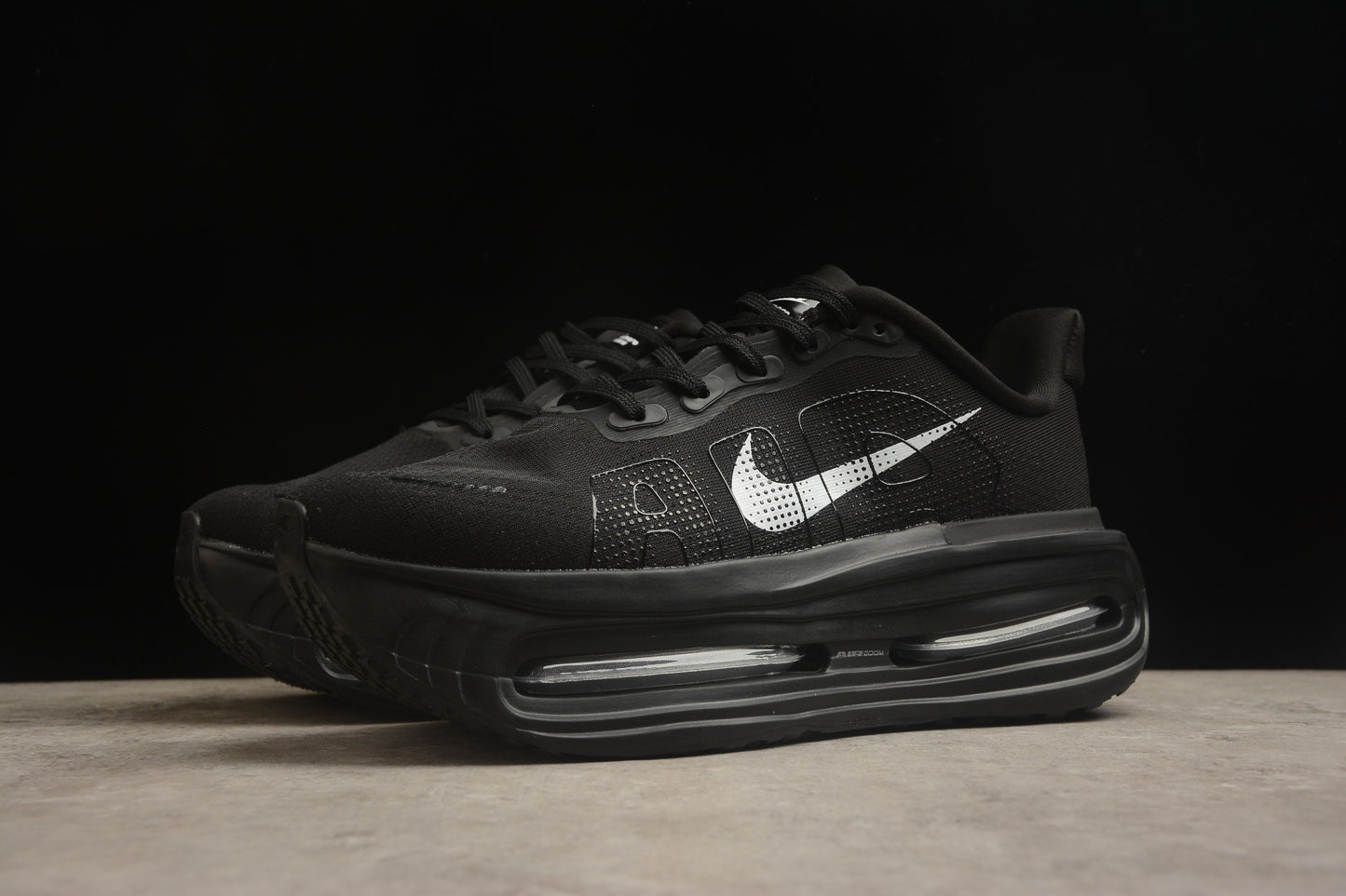 Nike Vomero 18 Running Shoes | Premium Cushioning | EU 36-45