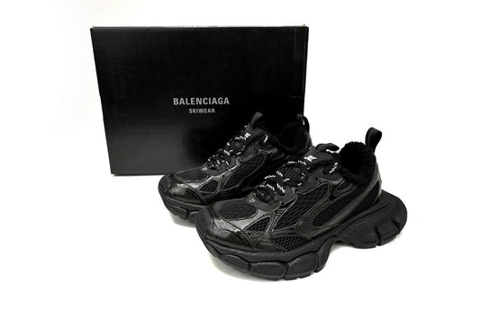 Balenciaga 3XL Sneaker – Low-Top Chunky Sole
