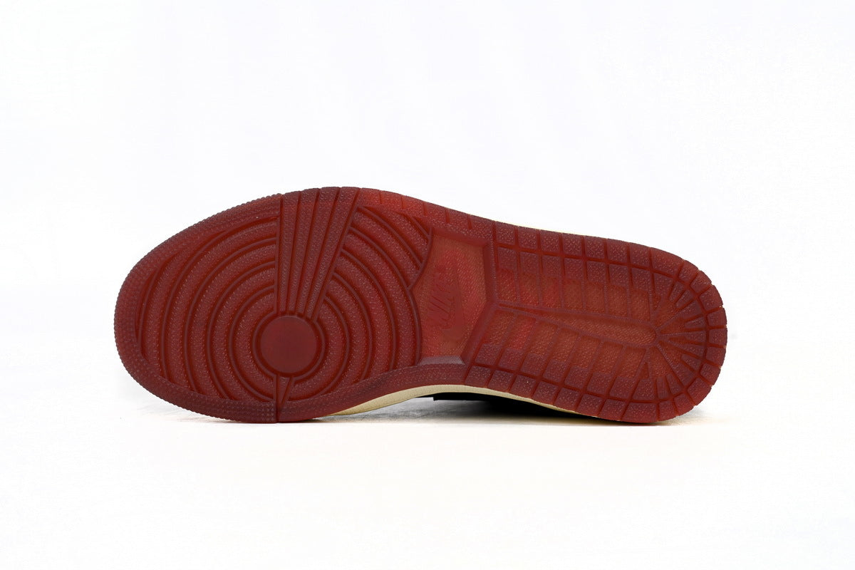 Nike Air Jordan 1 Retro Low Low-Top Sneakers
