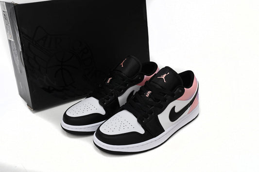Nike Air Jordan 1 Retro Low Low-Top Sneakers