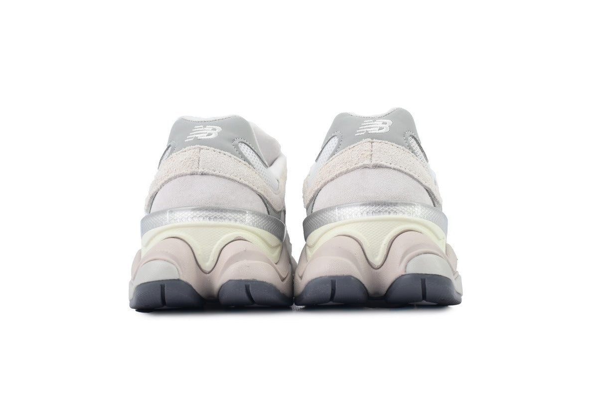 New Balance 9060 Sneakers