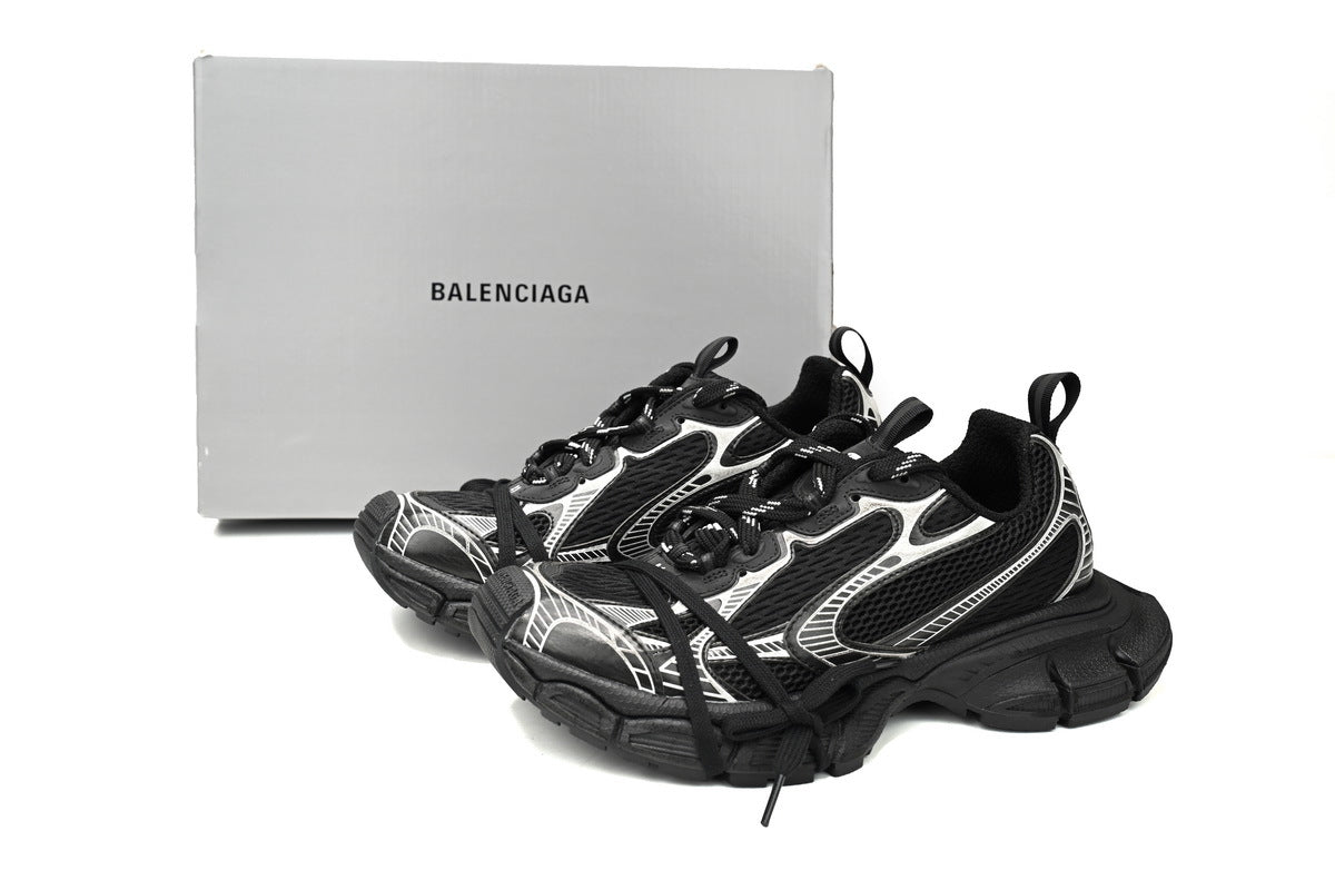 Balenciaga 3XL Sneaker – Low-Top Chunky Sole