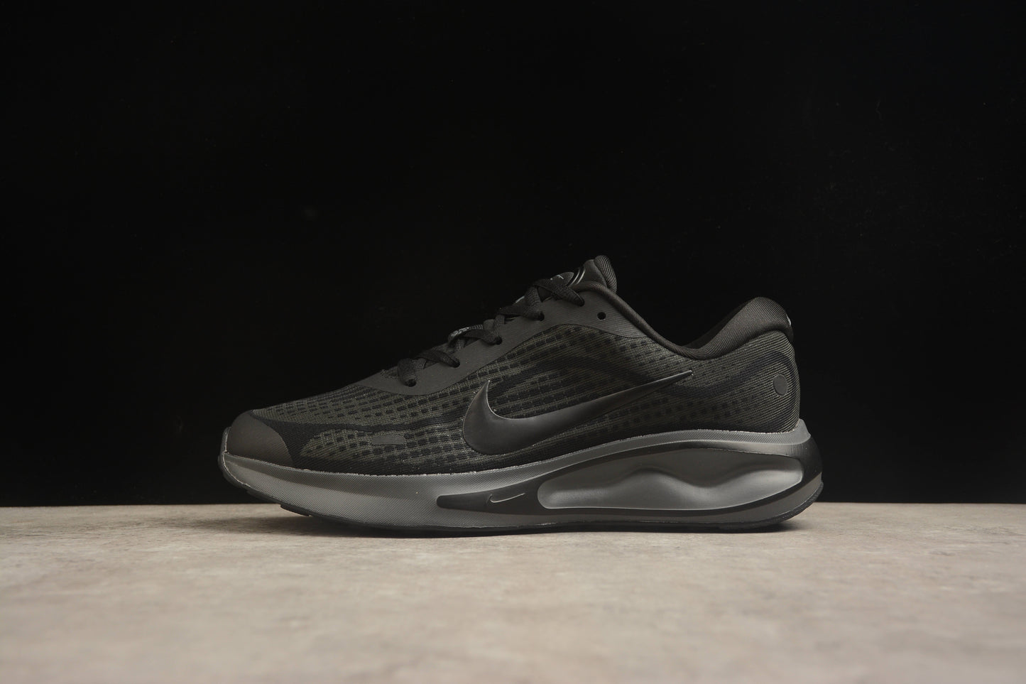 Nike Journey Run Running Shoes | Lightweight & Comfortable | EU 36-45