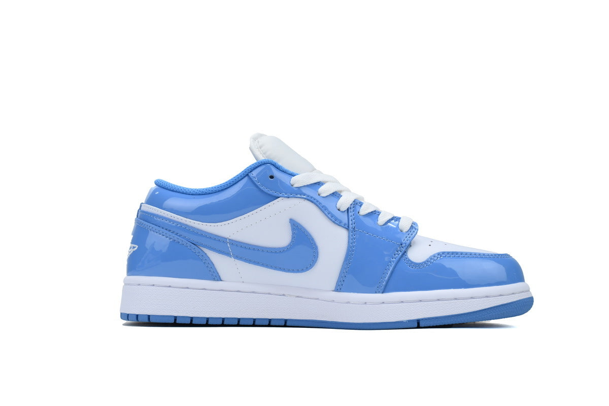 Nike Air Jordan 1 Retro Low Low-Top Sneakers