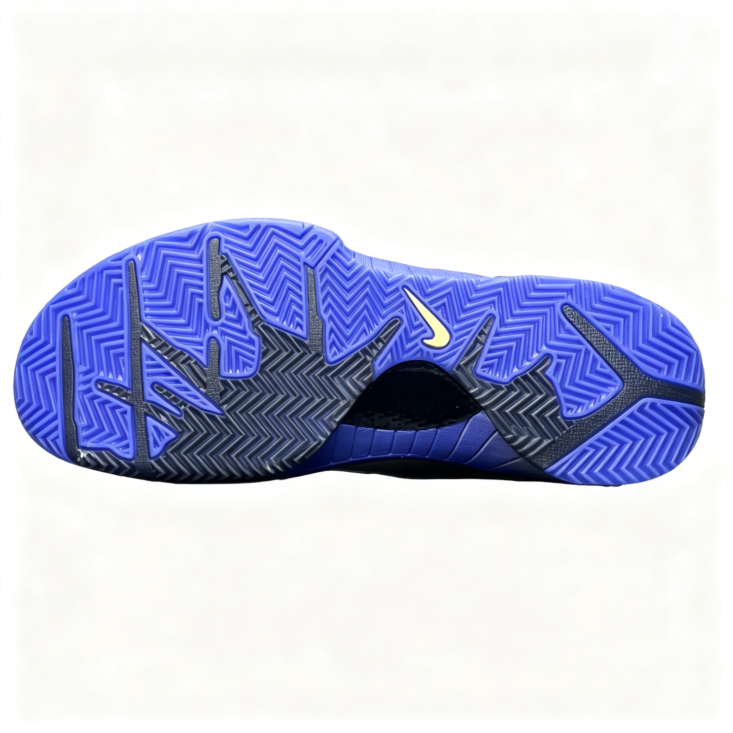 Nike Kobe 4 basketball shoes