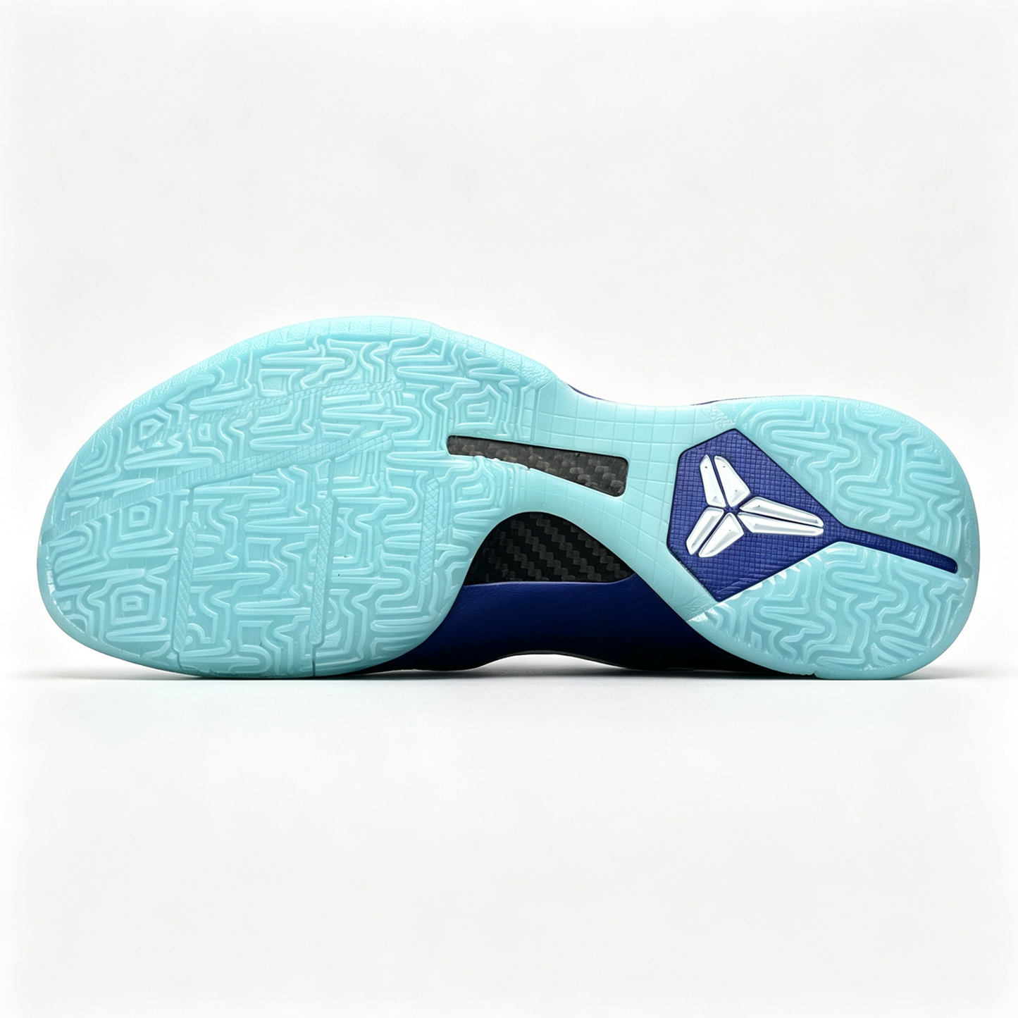 Nike Kobe 5 basketball shoes