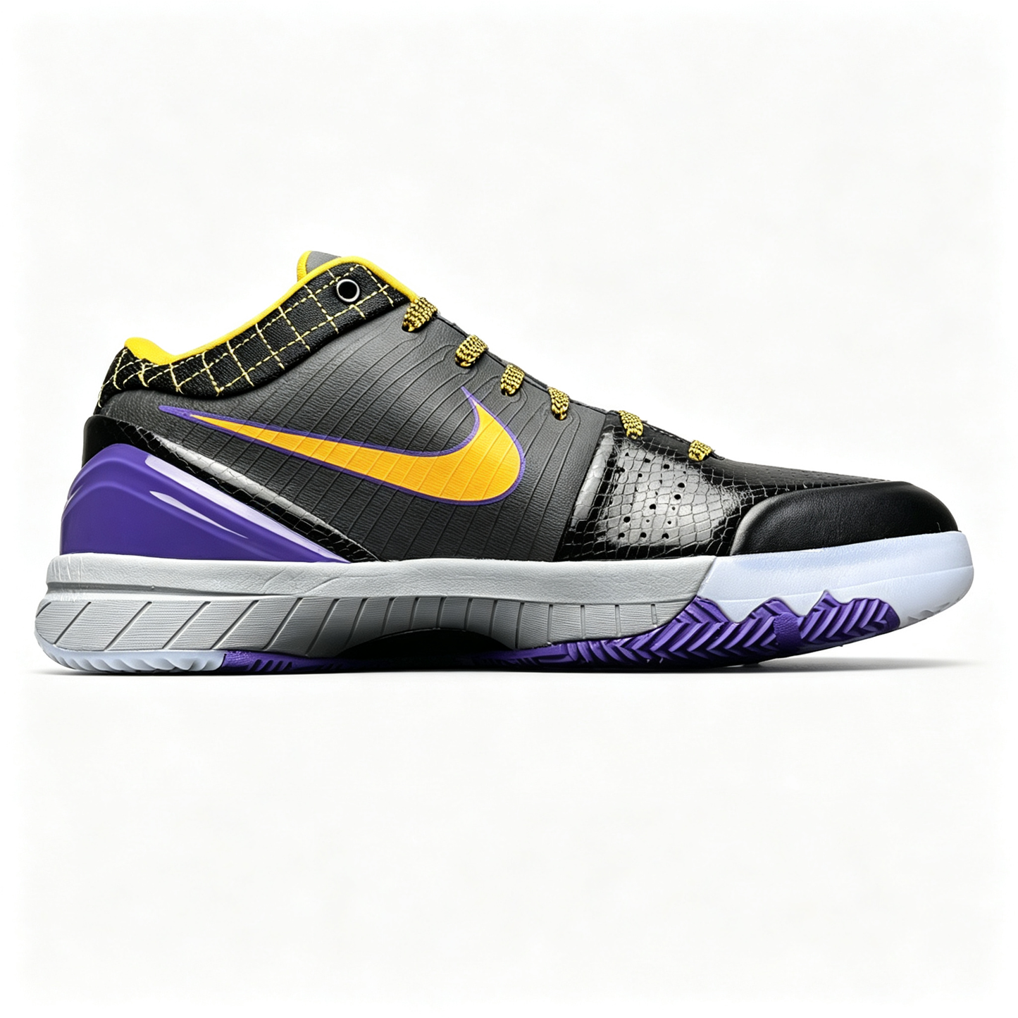 Nike Kobe 4 basketball shoes