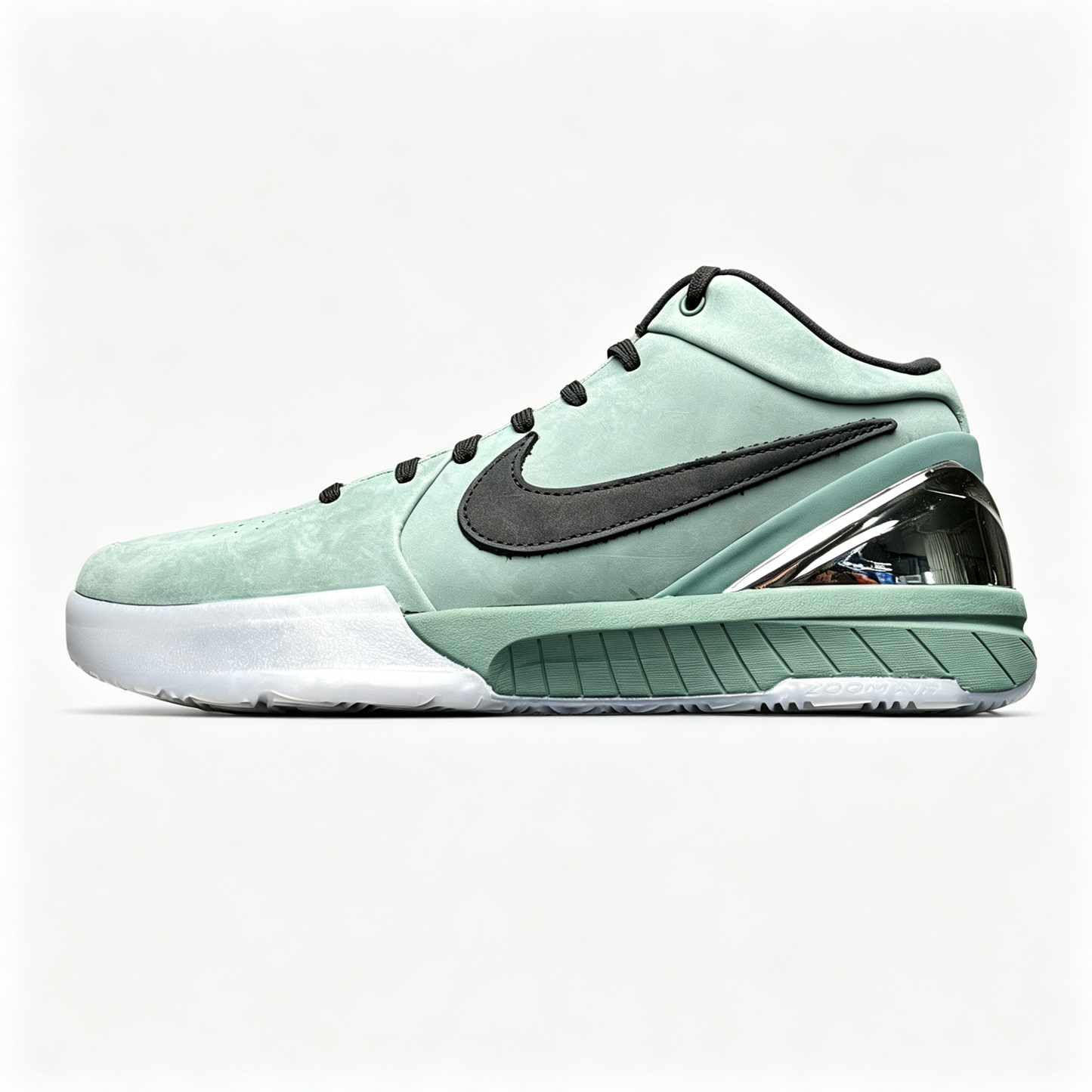 Nike Kobe 4 basketball shoes