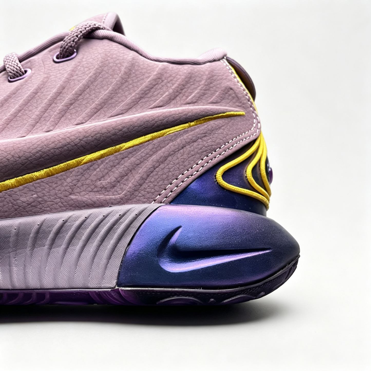 LeBron James 21 Low-Top Basketball Shoes