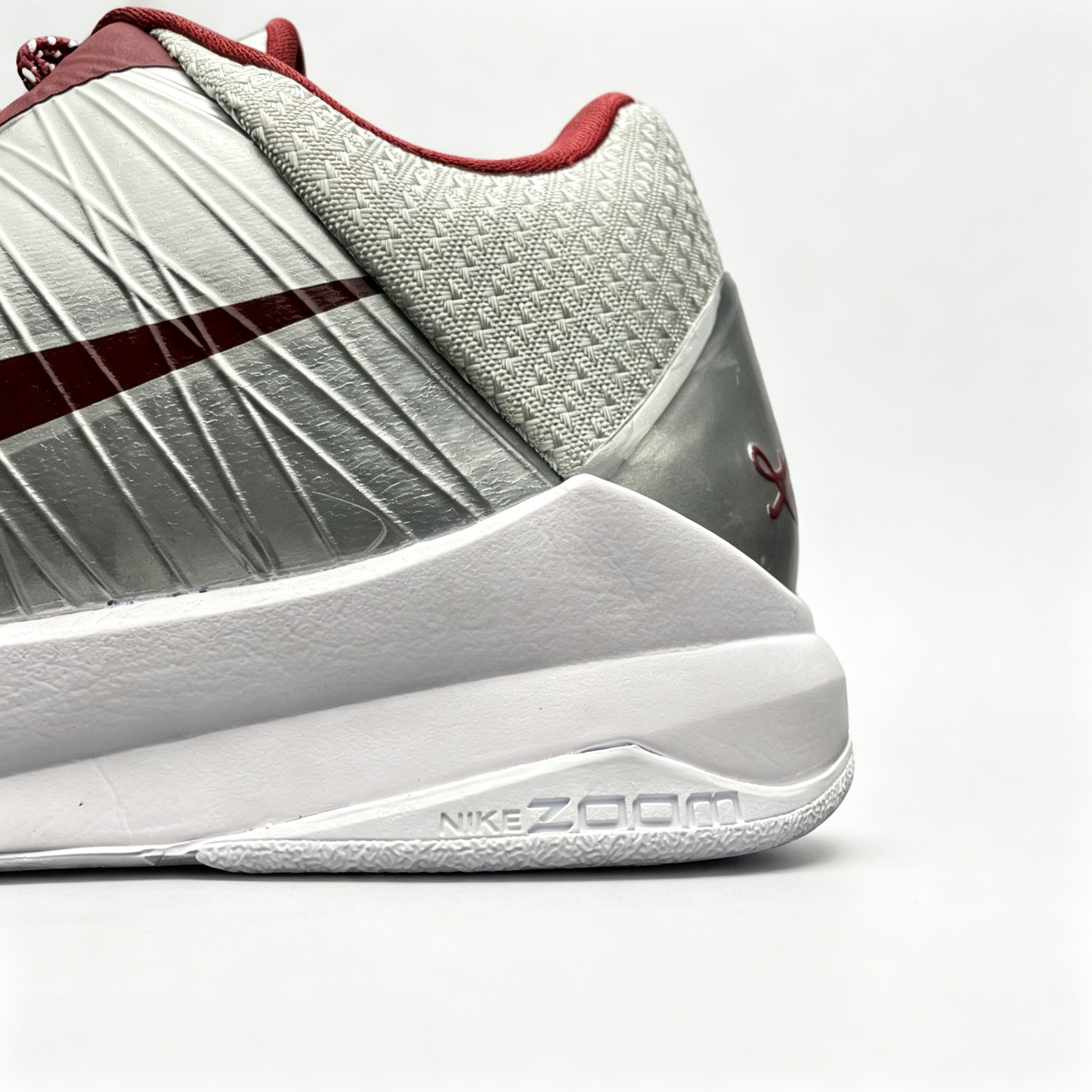 Nike Kobe 5 basketball shoes
